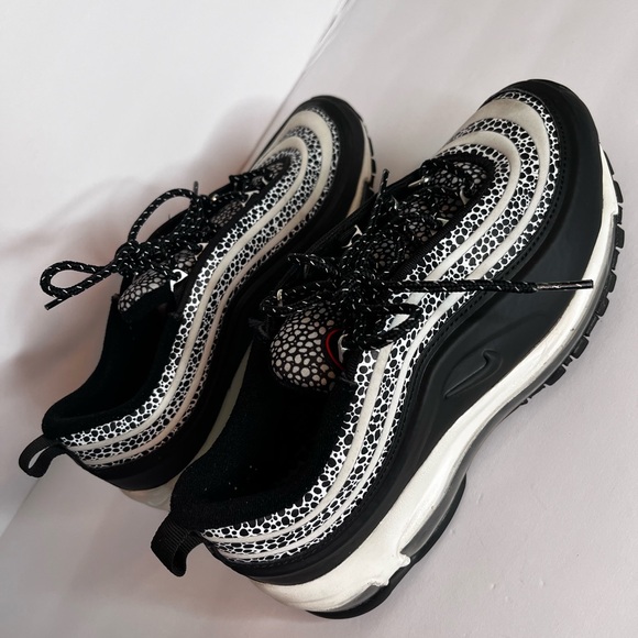 Women  Nike air max 97 SE running shoes - Picture 3 of 12